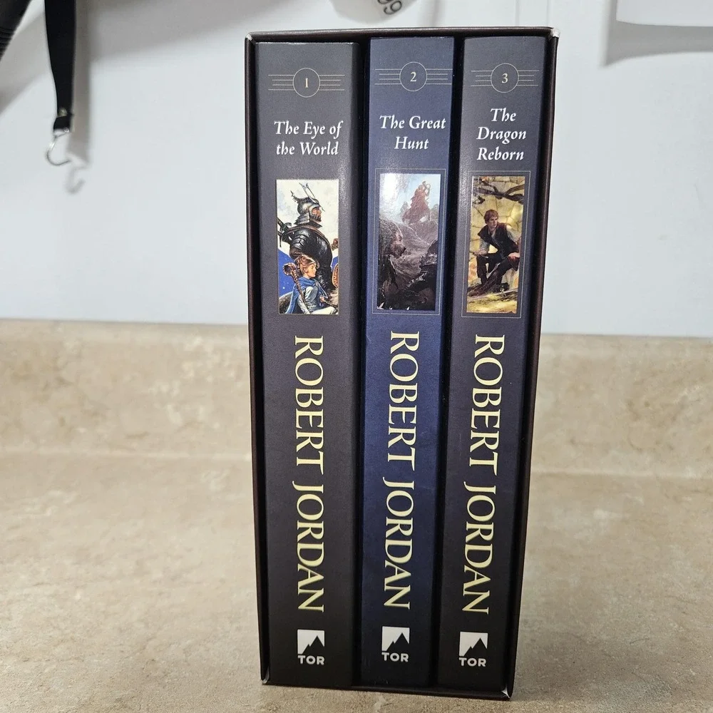 Robert‎ Jordan Wheel of Time Books 1-3 Box Set Fantasy Paperback Tor Slipcase